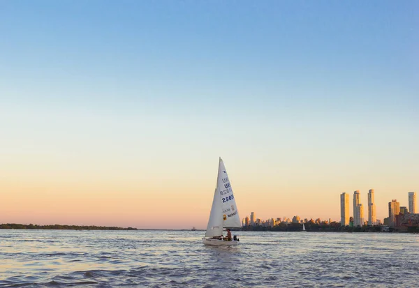 Santa Argentinien Nov 2015 Heimkommen Bei Sonnenuntergang Fluss Parana — Stockfoto