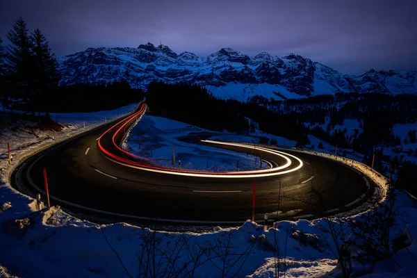 Lighttrails Curve Some Mountain — Stockfoto