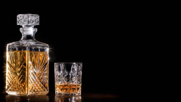 Whisky Decanter Glass Whisky Blackground — Fotografia de Stock