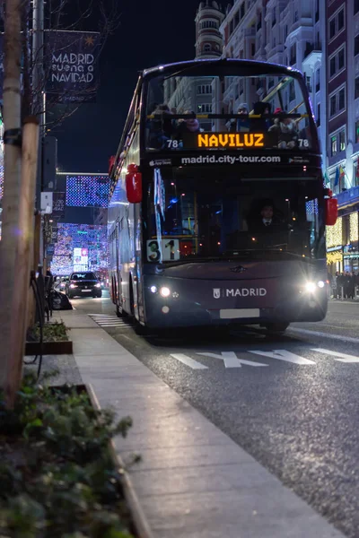 Madrid Spanien Nov 2021 Blick Auf Vorbeifahrende Fahrzeuge Der Gran — Stockfoto