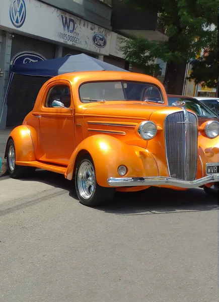 Buenos Aires Argentina Nov 2021 Вінтажний Металевий Жовтий Chevrolet Master — стокове фото