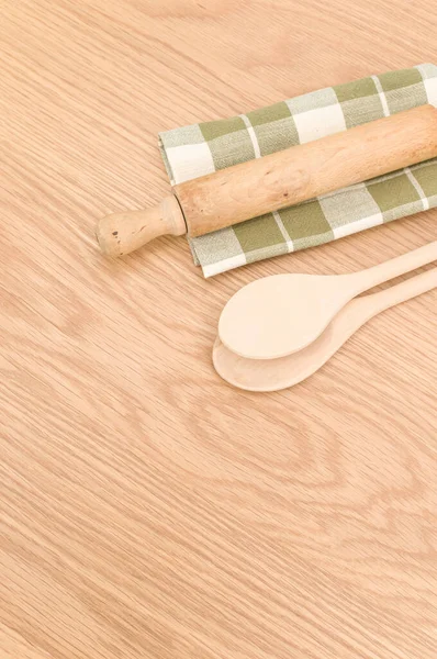 Natural Wood Kitchen Utensils Table Napkin Wooden Background Copy Space — Stock Photo, Image