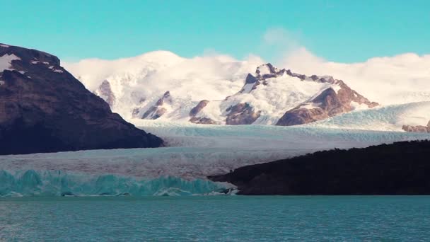 Iceberg Flutuando Mar — Vídeo de Stock