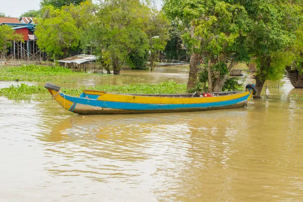 Kampong Phluk Cambodia Aug 2017 Kis Hajók Által Használt Leginkább — Stock Fotó