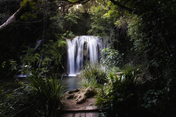 Beautiful View Waterfall Middle Forest Silk Effect Cogolls Gorg Moli — Fotografia de Stock