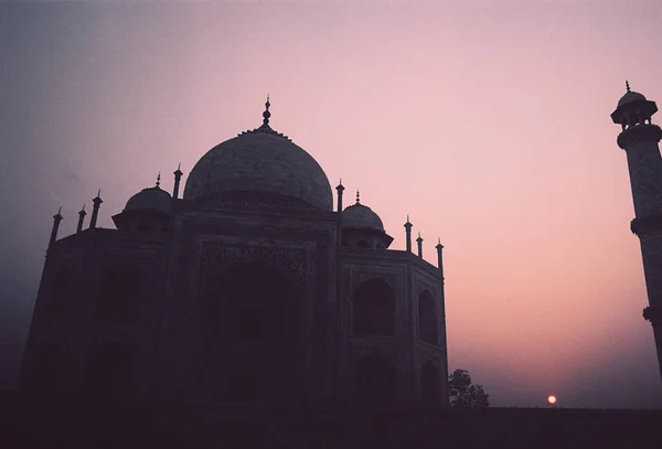 Beautiful View Historical Taj Mahal Gleaming Sunset India — Photo