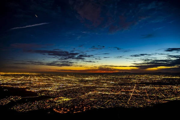 Een Prachtig Shot Van Een Zonsondergang Lucht — Stockfoto