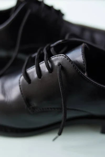 Крупним Планом Чорне Класичне Взуття — стокове фото