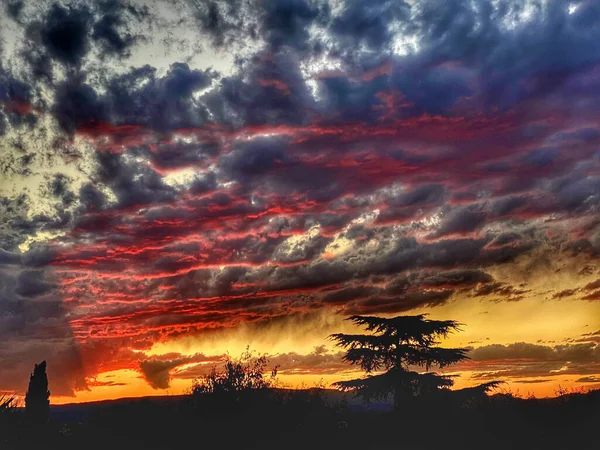 Beautiful Shot Landscape Dramatic Clouds Sky — Fotografia de Stock