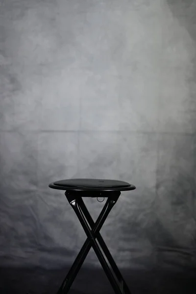 Grayscale Shot Chair Front Wall — Zdjęcie stockowe