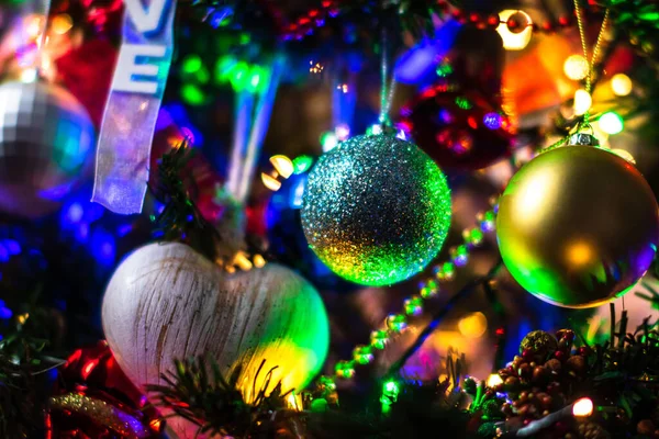 Christmas Tree Shiny Toys Lights Decorations Winter — Stockfoto