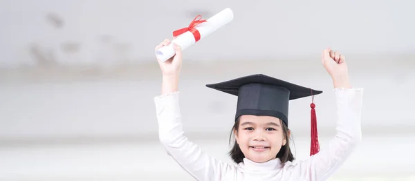 Happy Southeast Asian Female Schoolkid Certificate Celebrating Graduation Thailand — Stock Photo, Image