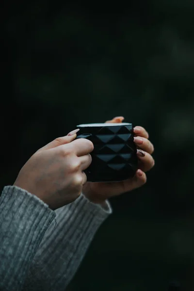 Vertical Shot Female Hands Cozy Sweater Holding Black Coffee Cup — Stockfoto