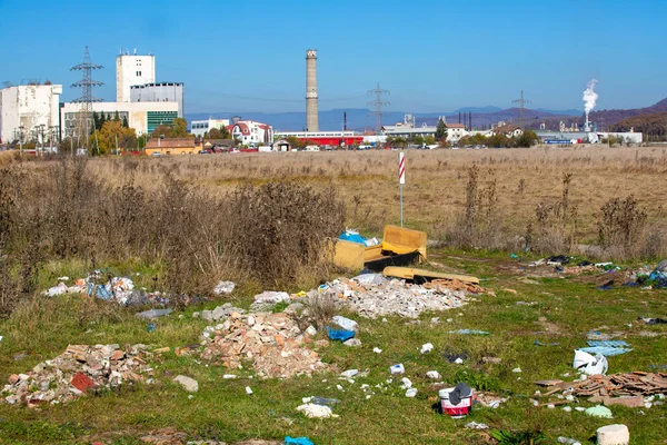 Reghin Roumanie Oct 2021 Champ Vert Pollué Par Les Déchets — Photo