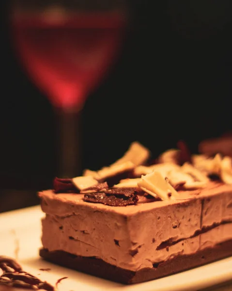Delicious Cake Hazelnuts Red Wine Dessert Restaurant — Φωτογραφία Αρχείου