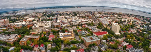 Panoramic Aerial View Charleston Dense Buildings Cloudy Sky South Carolina —  Fotos de Stock