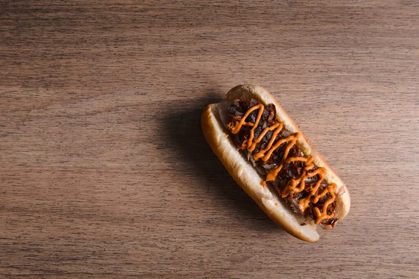 Uma Vista Superior Delicioso Cachorro Quente Com Curativos Saborosos — Fotografia de Stock