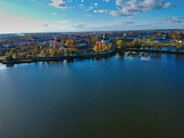 Widok Lotu Ptaka Budynki Jeziora Parki Obwodzie Mińskim Białoruś — Zdjęcie stockowe