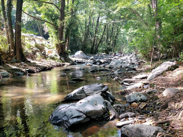 Many Stones Rocks River Daytime — Stok fotoğraf