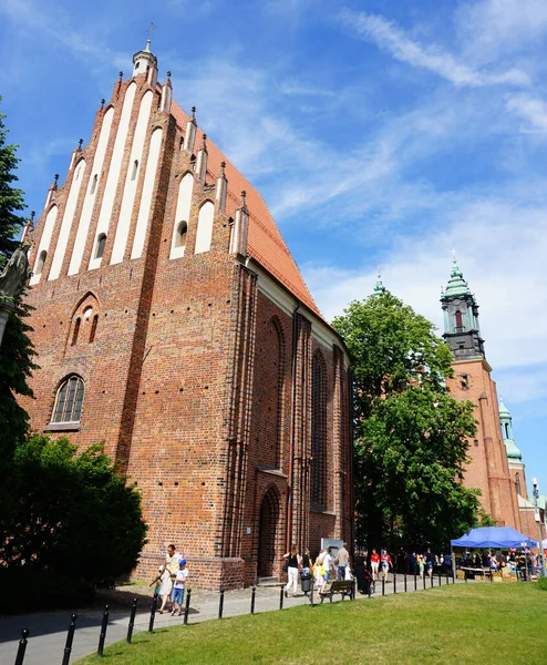 Poznan Pologne Mai 2017 Cliché Angle Bas Église Sainte Vierge — Photo