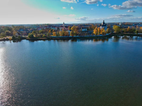 Letecký Pohled Budovy Jezera Parky Minsku Bělorusko — Stock fotografie