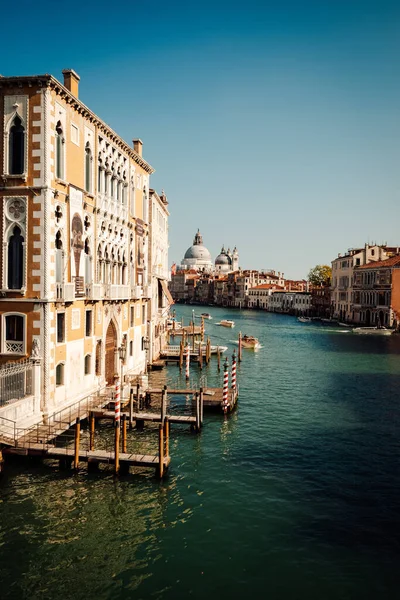 Plan Vertical Canal Des Bâtiments Venise Italie Sur Rive — Photo