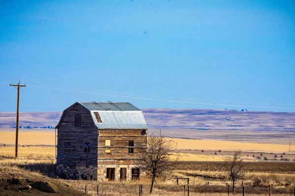 Oude Houten Schuur Het Veld Zuid Alberta Canada — Stockfoto