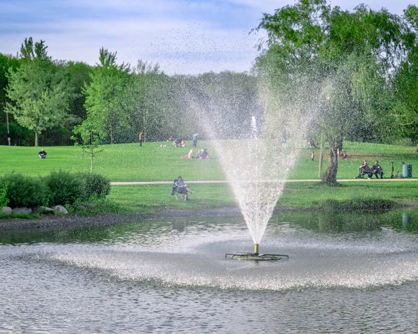 Una Hermosa Fuente Jardín Público — Foto de Stock