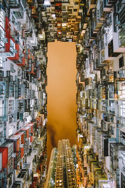 Ett Vertikalt Skott Skyskrapor Hongkong Kina — Stockfoto