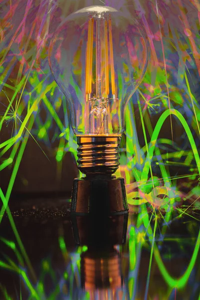 Vertical Shot Lightbulb Strange Lighting — Stock Photo, Image