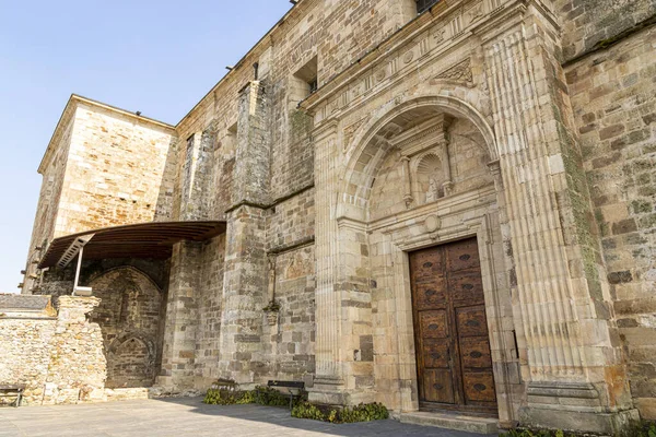 Eine Kirche Des Klosters Der Heiligen Maria Von Carracedo Carracedelo — Stockfoto