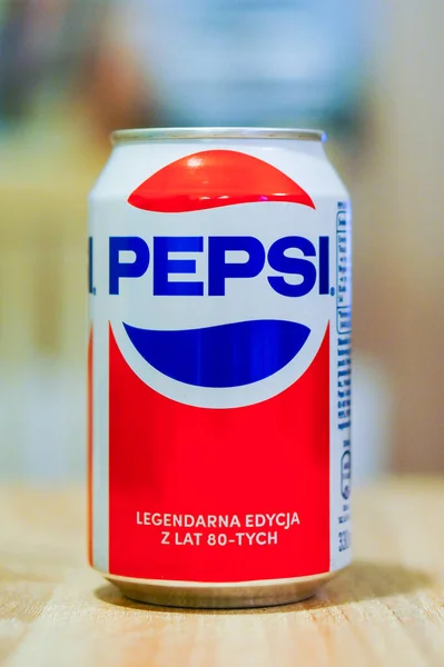 Poznan Polonia Diciembre 2015 Una Lata Estilo Pepsi Cola Los — Foto de Stock
