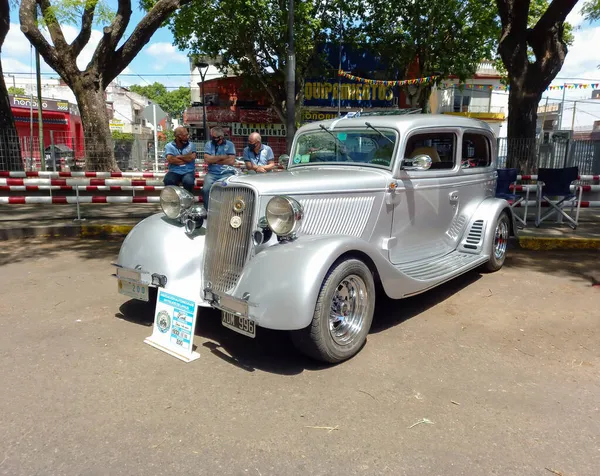 Buenos Aires Argentina 2021 Vintage Silver Ford Sedan Tudor 1933 — Foto de Stock