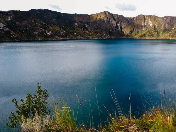 Beautiful View Quilotoa Lagoon Volcano Turquoise Water Quinta Ecuador — Stock Photo, Image