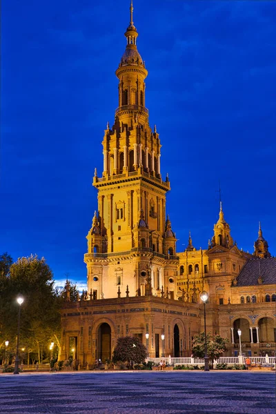 Een Verticale Opname Van Plaza Espana Sevilla Spanje Noordtoren Rivier — Stockfoto