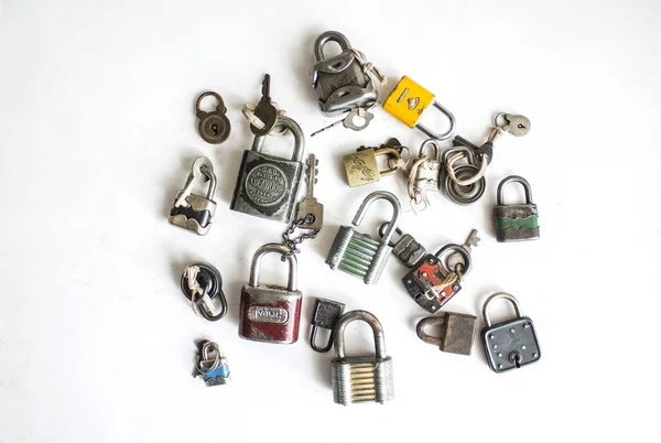 Many Old Keys Locks Isolated White Background — Foto de Stock