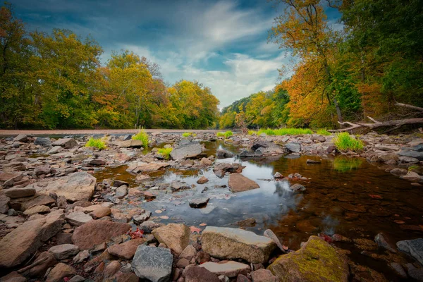 Mesmerizing View River Full Stones Warm Autumn Day —  Fotos de Stock