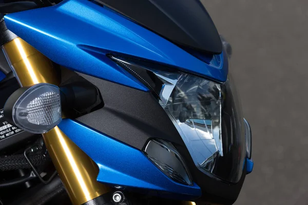 Closeup Headlights Modern Motorcycle Outdoors Blurry Background — Stock fotografie