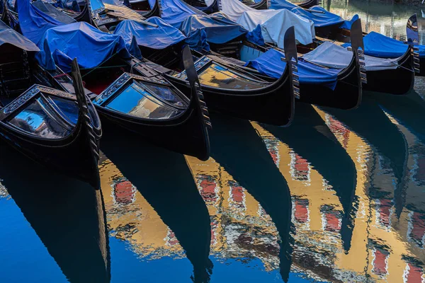 Closeup Gondolas Reflection Water Venice Italy — ストック写真