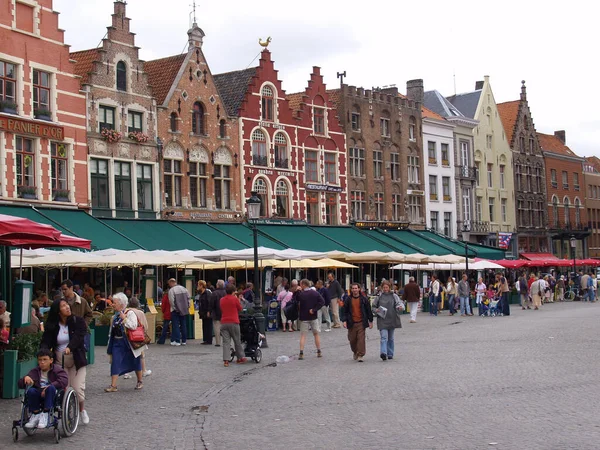 Bruegge Belgium Ağustos 2005 Belçika Nın Eski Brugge Kasabasındaki Pazar — Stok fotoğraf