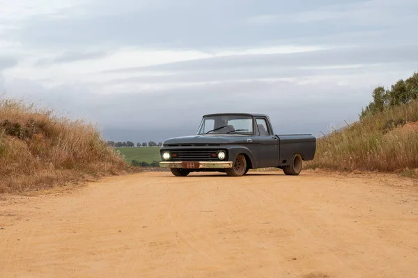 Cape Town South Africa Oct 2020 Retro Dusty Ford F100 — Stock Photo, Image