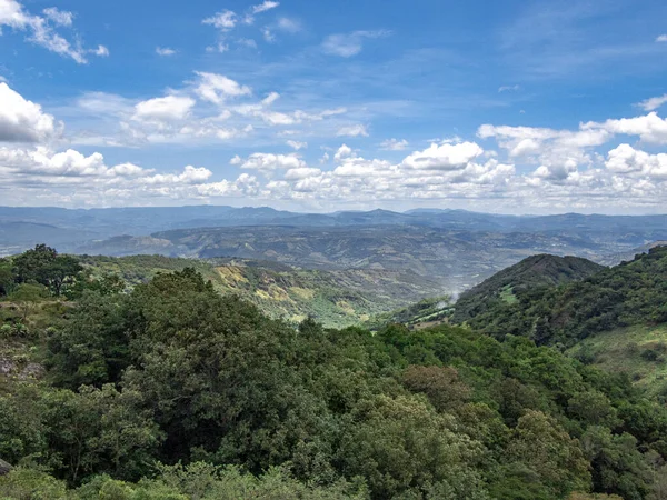Una Vista Fascinante Hermoso Paisaje Montañoso — Foto de Stock