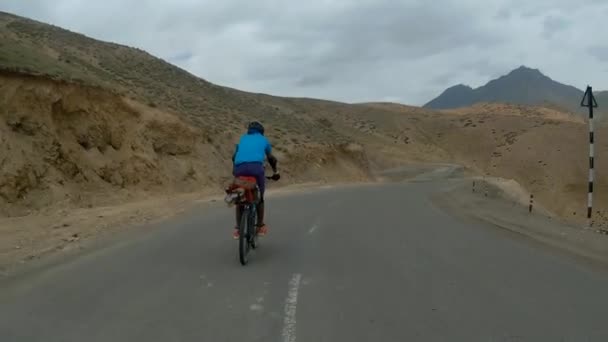 Imágenes Ciclismo Carretera Montaña — Vídeo de stock