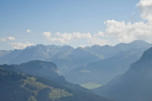 Красивый Снимок Долин Гор Яркий День Безау Австрия — стоковое фото