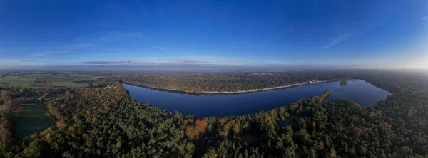 Озеро Ijzeren Man Форме Головы Лошади Окружено Осенним Лесом Пляжами — стоковое фото