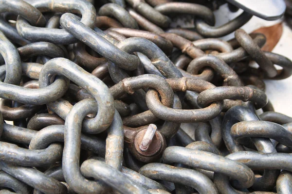 Closeup Shot Big Rusty Chains — Stock Photo, Image