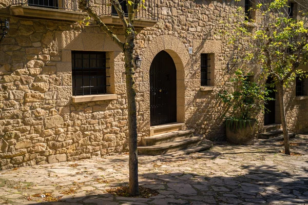 Krásný Záběr Středověkého Města Montsonis — Stock fotografie