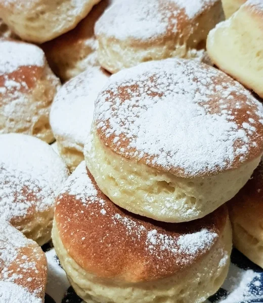 Close Delicious Donuts Powdered Sugar — Stockfoto
