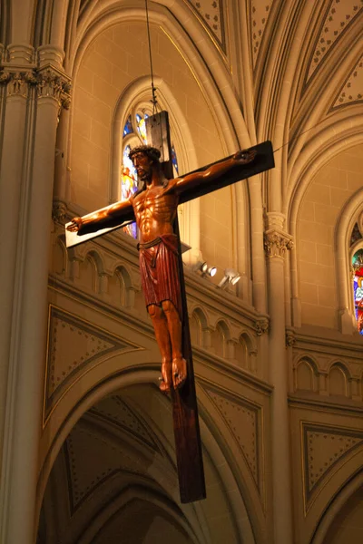 Tiro Vertical Cristo Crucificado Igreja San Isidro Buenos Aires Argentina — Fotografia de Stock