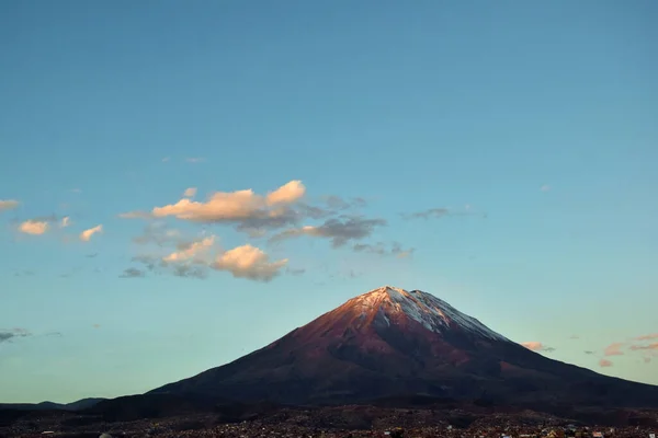 秘鲁南部阿雷基帕的Misti火山景观 — 图库照片